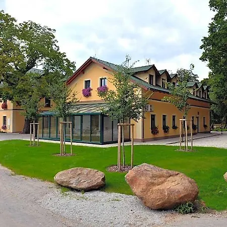 Johanka Ośrodek wypoczynkowy 4*